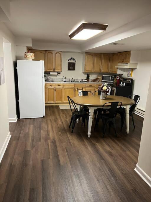 Hilltop Hideaway - 3Bdr In Downtown London, Ky Apartment Exterior photo